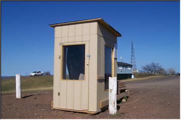 Viewing shack